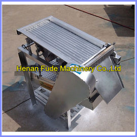 Green soy bean sheller, fresh soybean huller